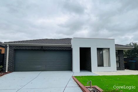 Property photo of 4 Zara Avenue Tarneit VIC 3029