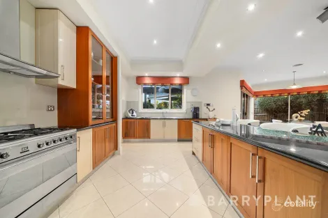 Property photo of 15 Development Boulevard Mill Park VIC 3082