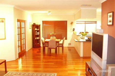 Property photo of 8 Satinwood Court Thornlie WA 6108