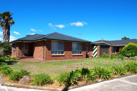 Property photo of 11 Wanaka Drive Taylors Lakes VIC 3038