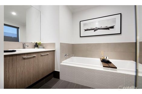 Property photo of 15 Perlette Lane Caversham WA 6055