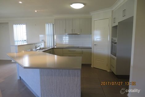 Property photo of 2 Leo Close Highfields QLD 4352