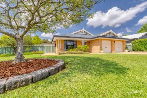 Property photo of 14 Robina Crescent Dubbo NSW 2830