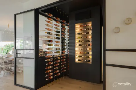 Property photo of 53 Beverley Crescent Broadbeach Waters QLD 4218