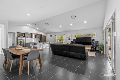 Property photo of 2 Creekstone Avenue Redbank Plains QLD 4301