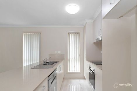 Property photo of 23 Warilla View Blacks Beach QLD 4740