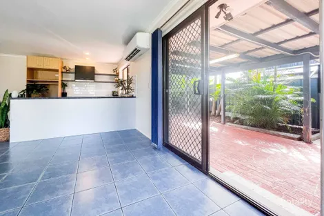 Property photo of 29 Gillian Street Beachmere QLD 4510