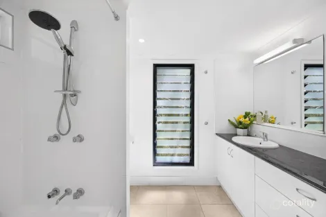 Property photo of 35 Elouera Drive Ninderry QLD 4561