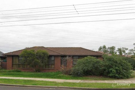 Property photo of 24 Winslow Crescent Deer Park VIC 3023