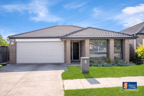 Property photo of 16 Greenhill Street Spring Farm NSW 2570