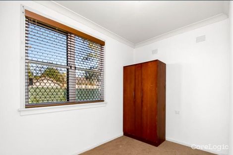 Property photo of 6 Taranaki Avenue Lethbridge Park NSW 2770