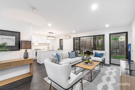 Property photo of 2/8 Carranya Street Camp Hill QLD 4152