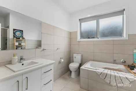 Property photo of 4/33 Upton Street Altona VIC 3018