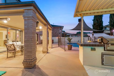 Property photo of 4 Laing Place West Hoxton NSW 2171