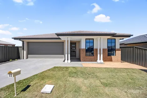 13 Halligan St, Lucas, VIC 3350