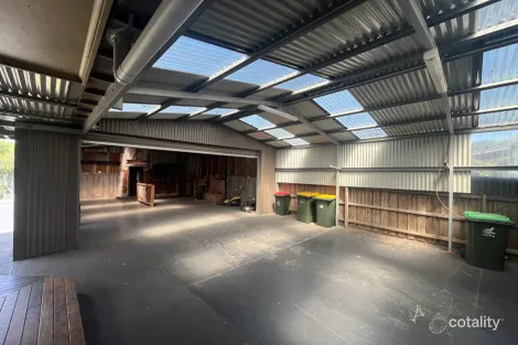 Property photo of 13 Chenhall Crescent Traralgon VIC 3844