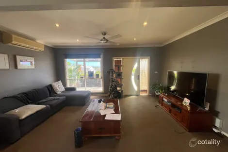 Property photo of 13 Chenhall Crescent Traralgon VIC 3844