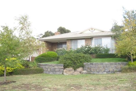 Property photo of 3 Kelbourne Grove Sunbury VIC 3429