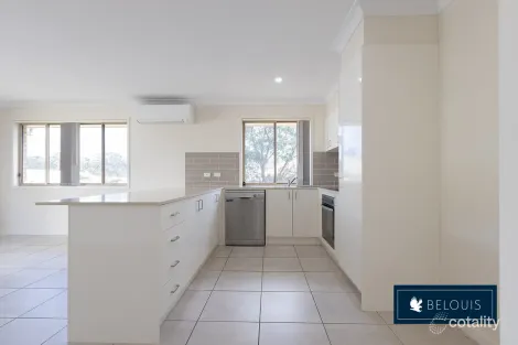 Property photo of 6 Sunstone Avenue Pimpama QLD 4209