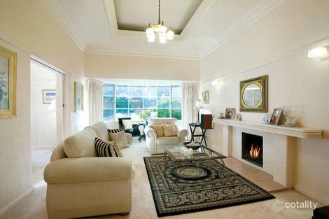 Property photo of 23 Eumeralla Road Caulfield South VIC 3162