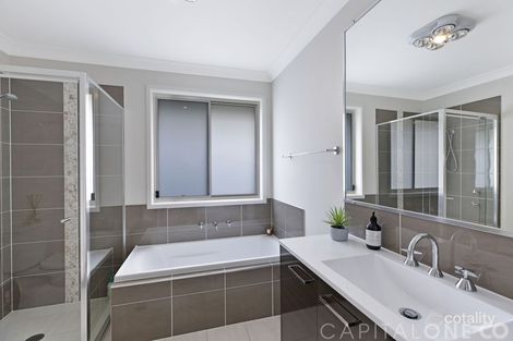 Property photo of 17 Mogo Close Blue Haven NSW 2262