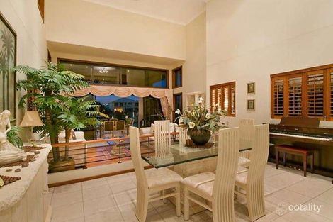 Property photo of 10 Palmer Court Newport QLD 4020