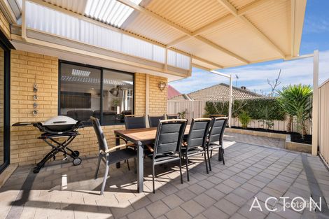 Property photo of 519 Rockingham Road Lake Coogee WA 6166
