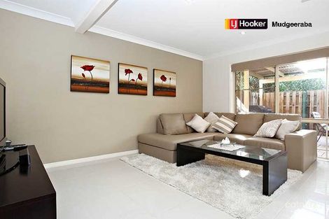 Property photo of 8/98-104 Old Coach Road Mudgeeraba QLD 4213