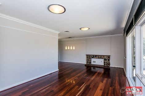 Property photo of 19 Chartwell Way Swan View WA 6056