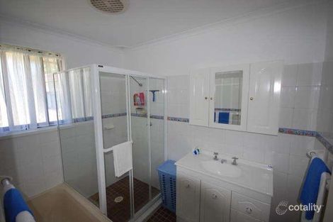 Property photo of 3 Dahlia Place Claremont Meadows NSW 2747