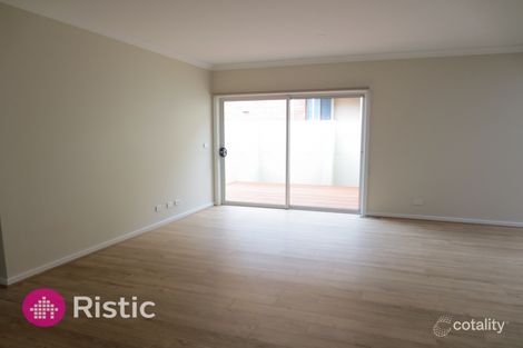 Property photo of 1/2 Woolnough Drive Epping VIC 3076