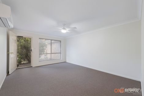 Property photo of 2/5 Squire Close Valentine NSW 2280