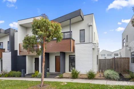 86 Viewbright Rd, Clyde North, VIC 3978