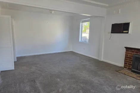 Property photo of 20 Captain Cook Drive Caringbah NSW 2229