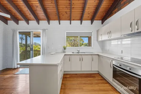 Property photo of 52-54 Harris Street Wellington Point QLD 4160