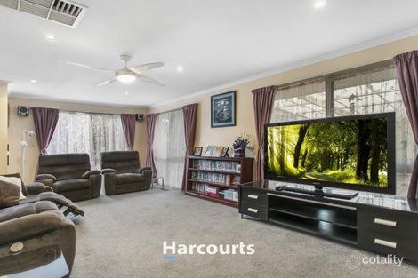 Property photo of 16 Beth Court Hampton Park VIC 3976