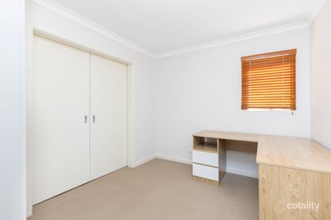 Property photo of 10/15 Rosalind Way Coolbellup WA 6163