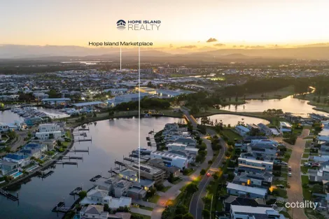 1071 Edgecliff Dr, Hope Island, QLD 4212