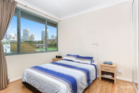 Property photo of 22 Sir John Young Crescent Sydney NSW 2000