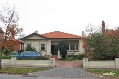 7 Oak Gr, Malvern East, VIC 3145