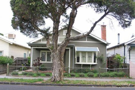 176 Queensville St, Kingsville, VIC 3012