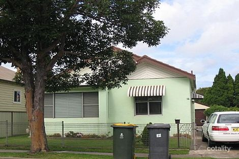 12 Gordon St, Mayfield West, NSW 2304