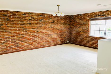 Property photo of 2/4 Ryan Lane Figtree NSW 2525