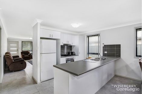 Property photo of 8 Rein Drive Wadalba NSW 2259