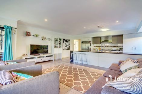 Property photo of 7 Coalstoun Crossing Waterford QLD 4133