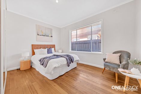 Property photo of 18 Paw Paw Road Brooklyn VIC 3012