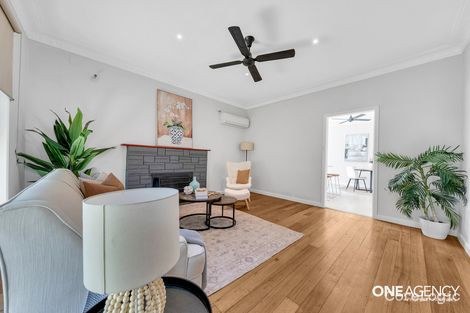 Property photo of 18 Paw Paw Road Brooklyn VIC 3012