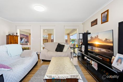 Property photo of 23 Stonehaven Drive Thomastown VIC 3074