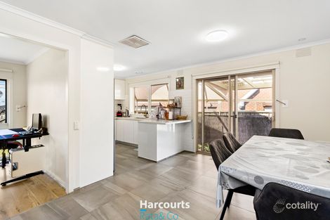 Property photo of 23 Stonehaven Drive Thomastown VIC 3074