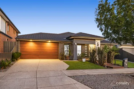 40 Lunar Way, Fraser Rise, VIC 3336